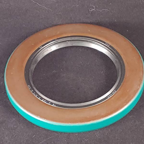 21333TB Double Lip Grease Seal #2