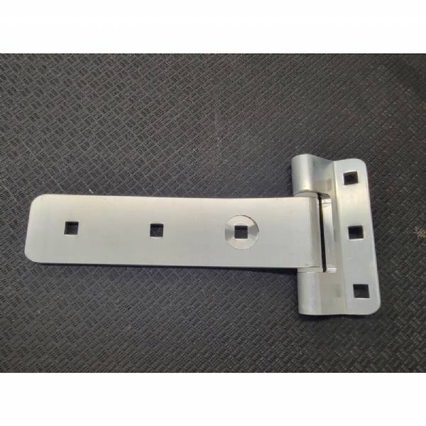 52-0257 8" Bolt-on Aluminum Strap Hinge