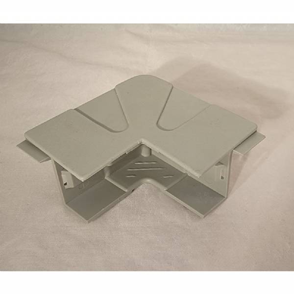 9960001 Wells Cargo Plastic Door Corner